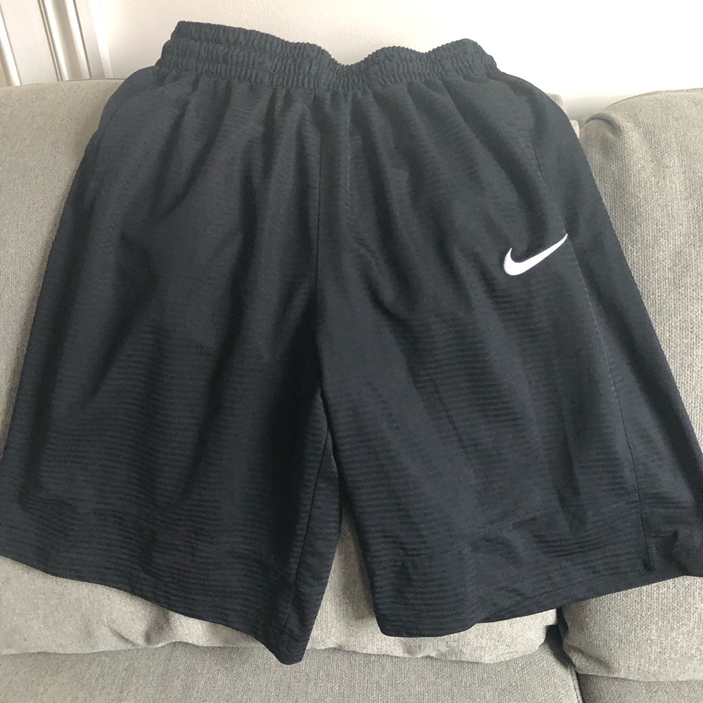 Men’s Nike Basketball Shorts, Black, Medium